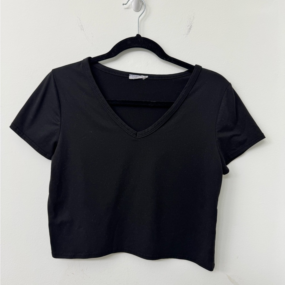 Black V-Neck Short Sleeve